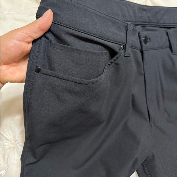 Lululemon ABC Classic-Fit 5 Pocket Pant 32L size 34 - Picture 11 of 14